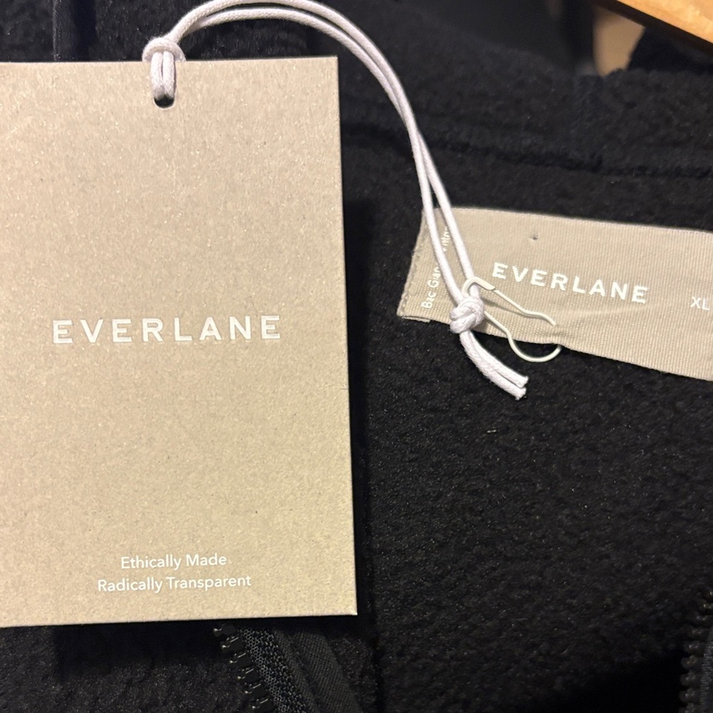 Everlane The Renew Fleece black hooded Women's Jacket zip large NWT - Picture 4 of 6